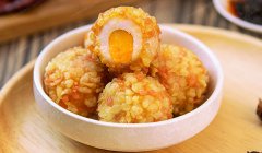 金沙虾球Shrimp balls with golden sands